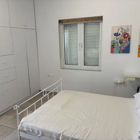 Vakantiehuis Elpida's Comfortable House