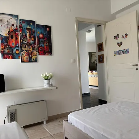 Vakantiehuis Elpida's Comfortable House